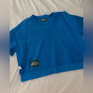 Daily Drills Short Sleeve Cropped Crewneck with Shorts - Blue
